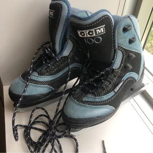 CCM 100 Sale and Pelletier ice skates, size 13 kids